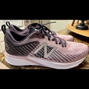 Brand new New Balance 870 V.5 shoes